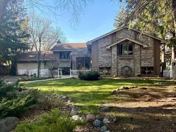 7800 Somerset, Woodbury, MN 55125