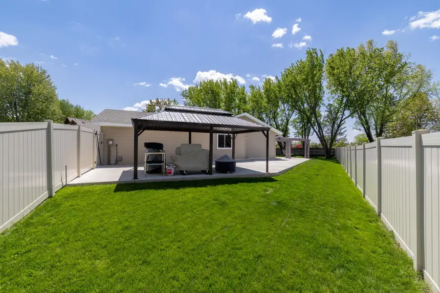 8220 208th Street W, Lakeville, MN 55044 - #3