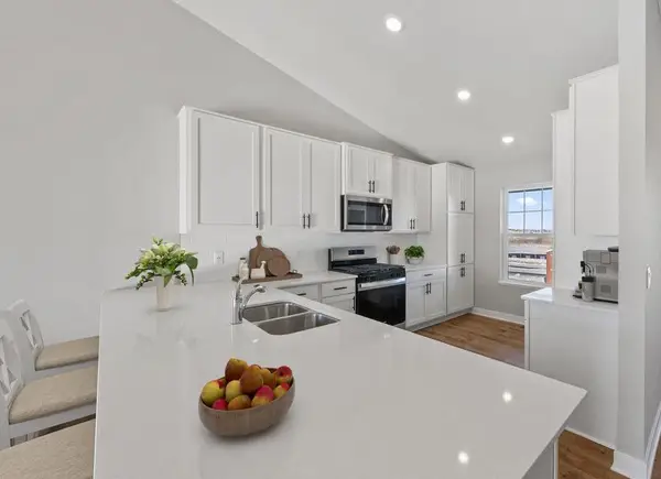 2278 Latour Drive, Shakopee, MN 55379