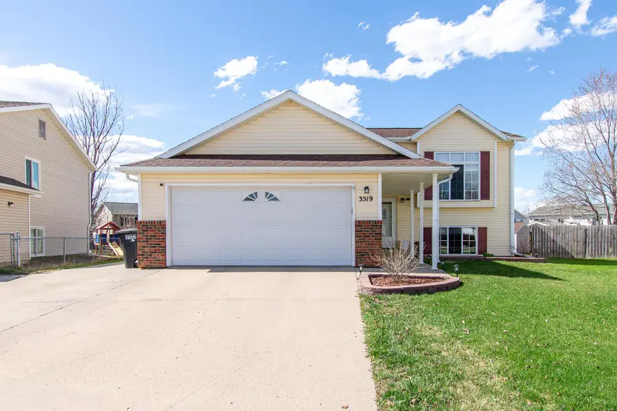 3519 30th Street S, Fargo, ND 58104 - #2