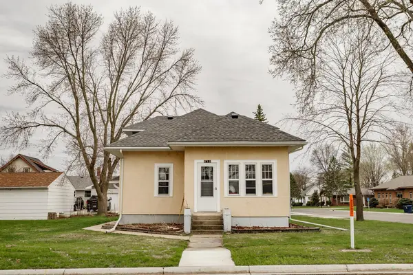 612 W Brooks Street, Arlington, MN 55307