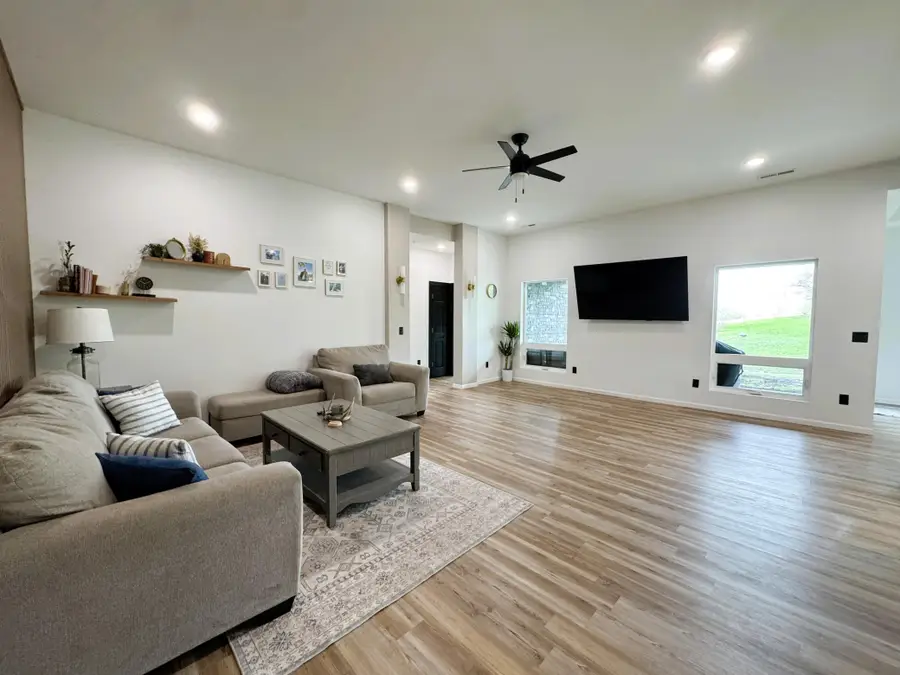 3408 Pebble Hills Drive, Fergus Falls, MN 56537 - #3