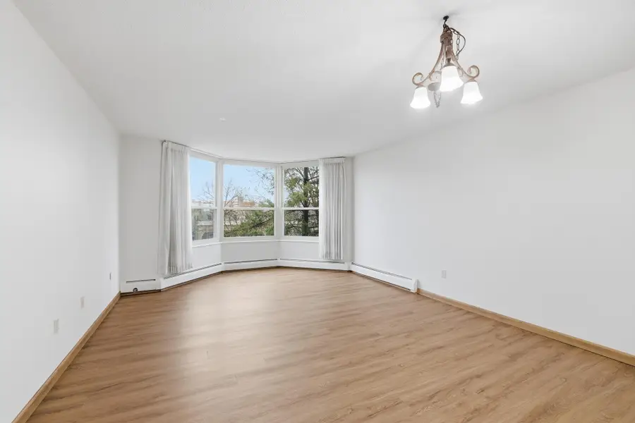 1425 W 28th Street W #218, Minneapolis, MN 55408 - #2