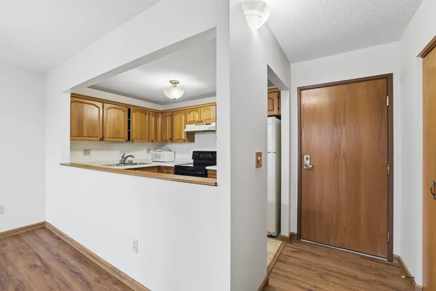 1425 W 28th Street W #218, Minneapolis, MN 55408 - #3
