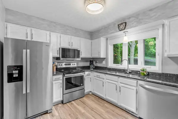 3980 Orchid Lane N, Plymouth, MN 55446