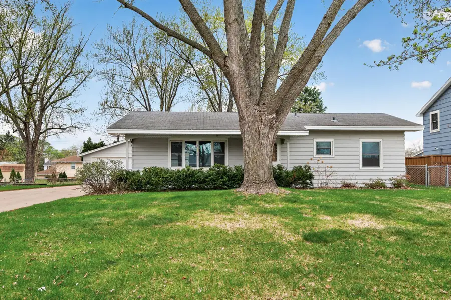 11832 Wren Street Nw, Coon Rapids, MN 55433 - #2