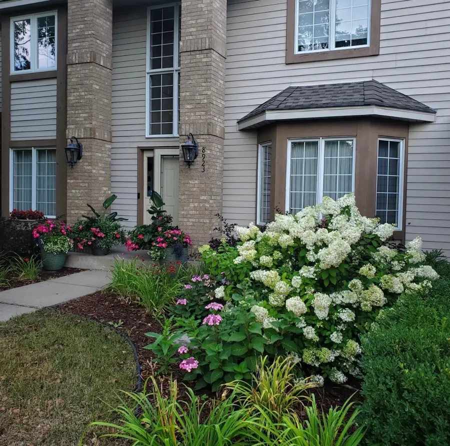 8923 Highland Bay, Woodbury, MN 55125 - #2