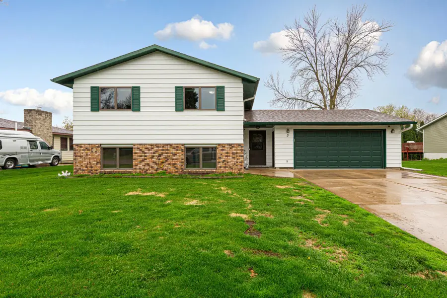 3 Saint Marks Bay, Faribault, MN 55021 - #3