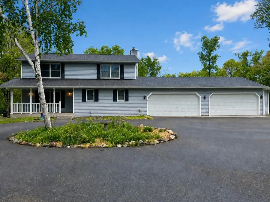 238 Glen Circle, River Falls, WI 54022 - #2