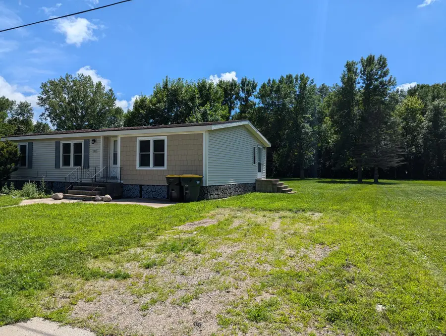 304 Valley View Drive, Redwood Falls, MN 56283 - #2