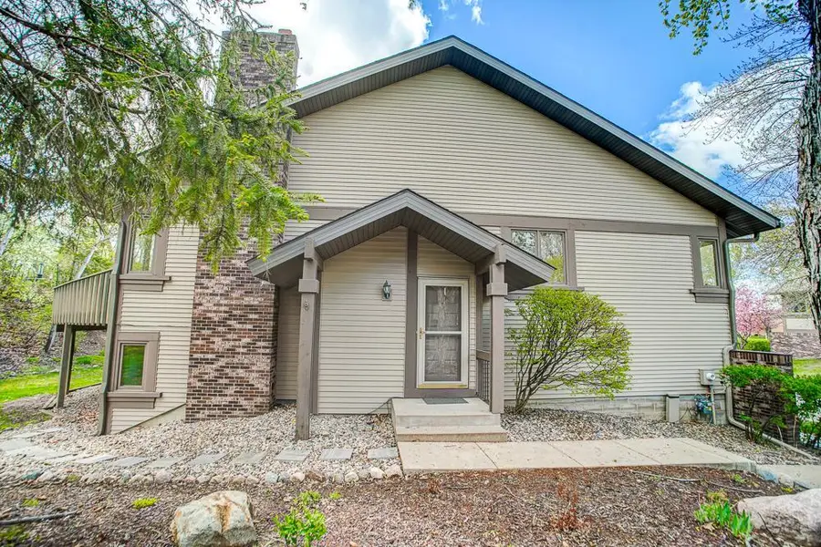 9222 Decatur Avenue S, Bloomington, MN 55438 - #2