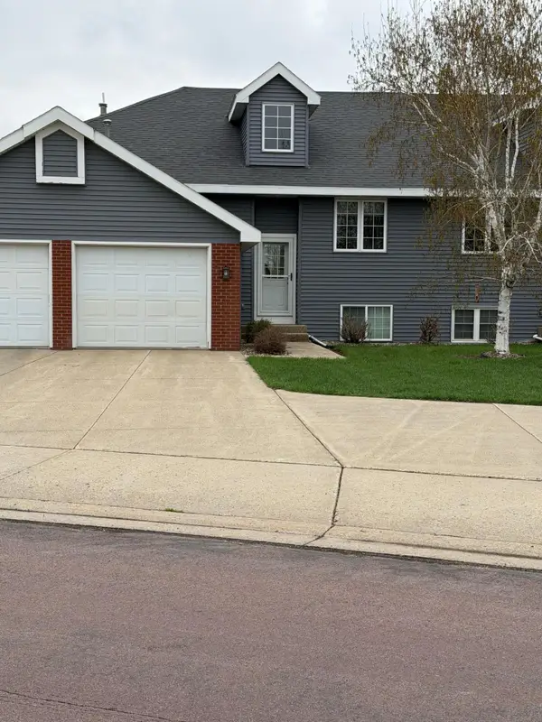 924 S Gould Street, Redwood Falls, MN 56283