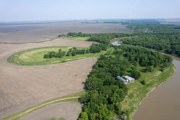 17371 22nd Street Se, Argusville, ND 58005