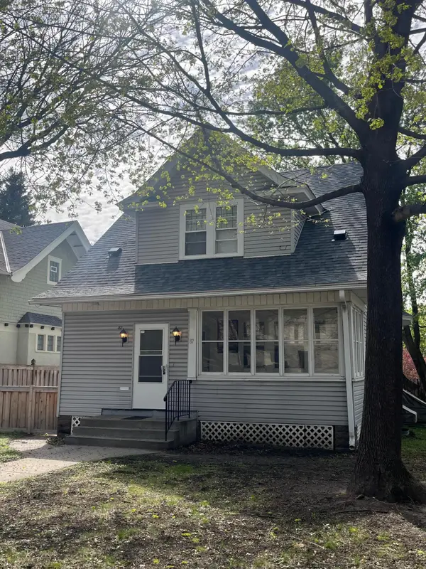 87 Cleveland Avenue S, Saint Paul, MN 55105