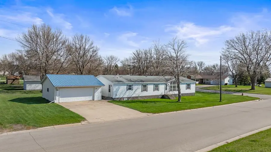 501 Cedar Street, Milroy, MN 56263 - #2