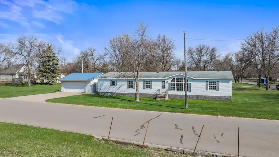 501 Cedar Street, Milroy, MN 56263 - #3