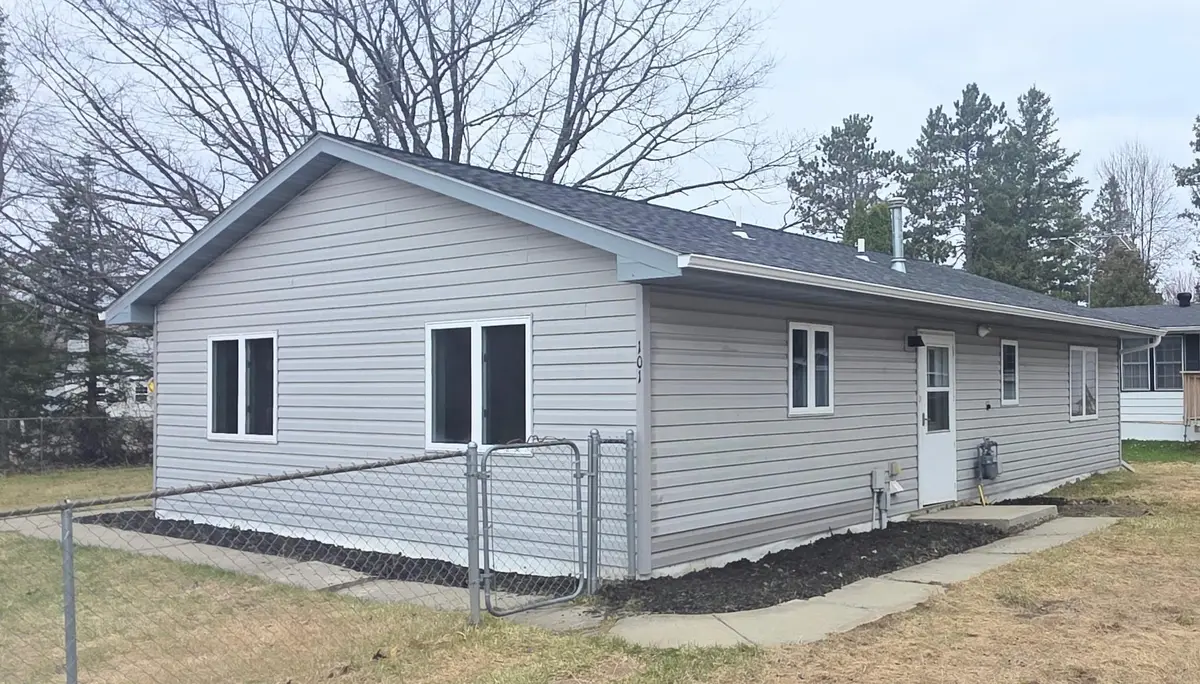 101 E 45th Street, Hibbing, MN 55746 - #1