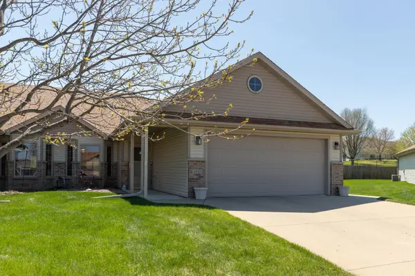 6411 Bandel Hills Lane Nw, Rochester, MN 55901