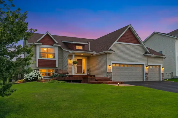 9477 Dunes Lane, Cottage Grove, MN 55016