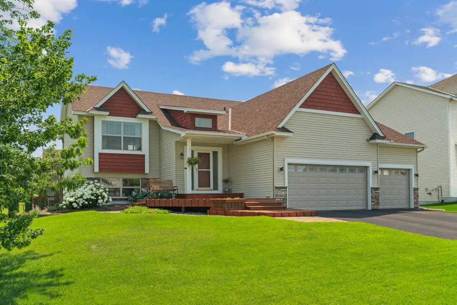 9477 Dunes Lane, Cottage Grove, MN 55016 - #2