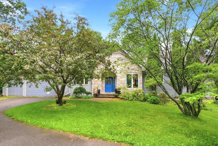 481 Sleepy Hollow Drive, Roberts, WI 54023 - #2
