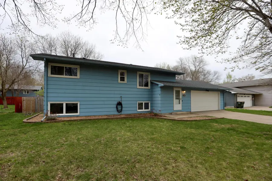 1468 Loren Street, Saint Peter, MN 56082 - #2