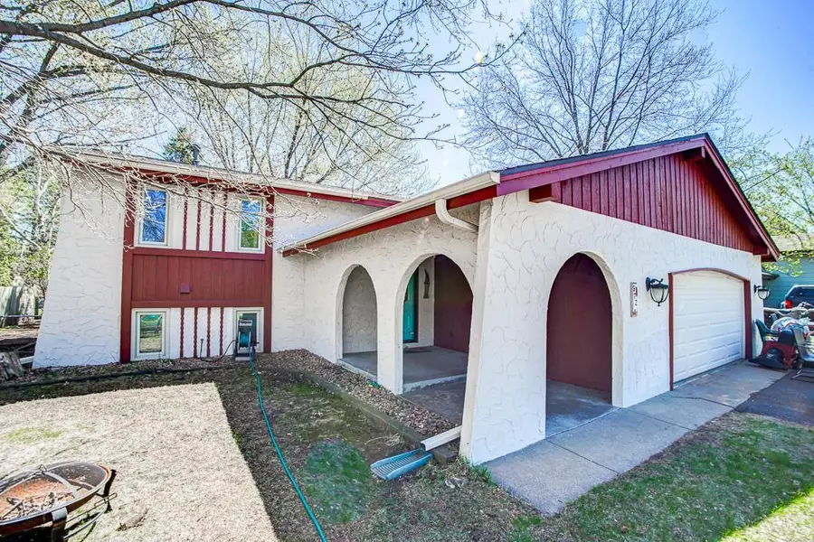 9721 Austin Street Ne, Circle Pines, MN 55014 - #2