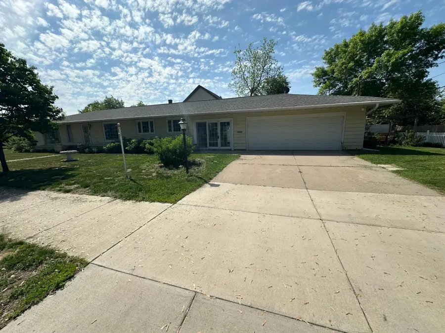 324 Juniper Street, Brainerd, MN 56401 - #3