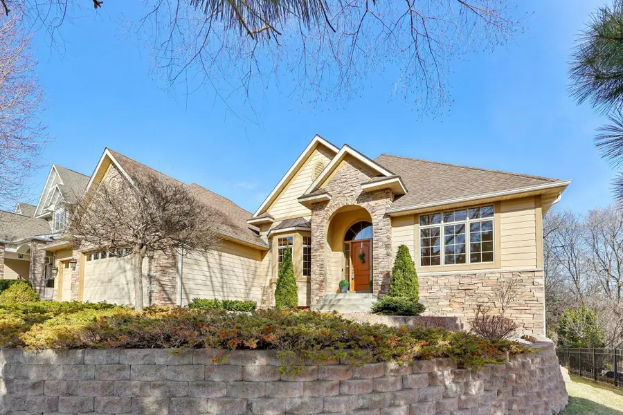 14043 Kings Court, Savage, MN 55378 - #2