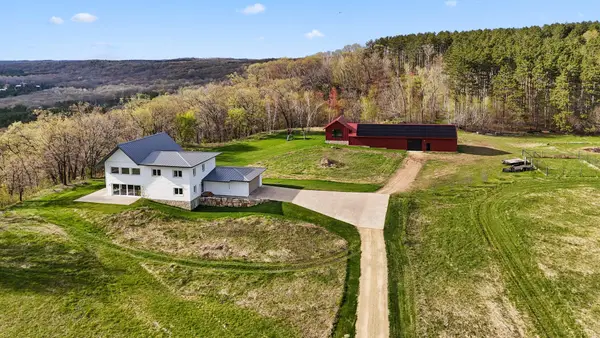 434 210th Avenue, Somerset, WI 54025