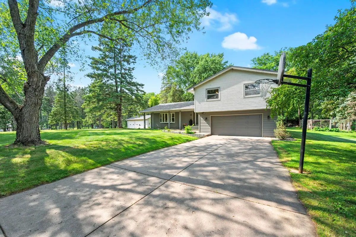 8254 38th Street N, Lake Elmo, MN 55042 - #1