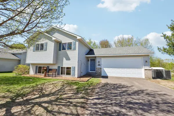 721 Horseshoe Lane, Braham, MN 55006