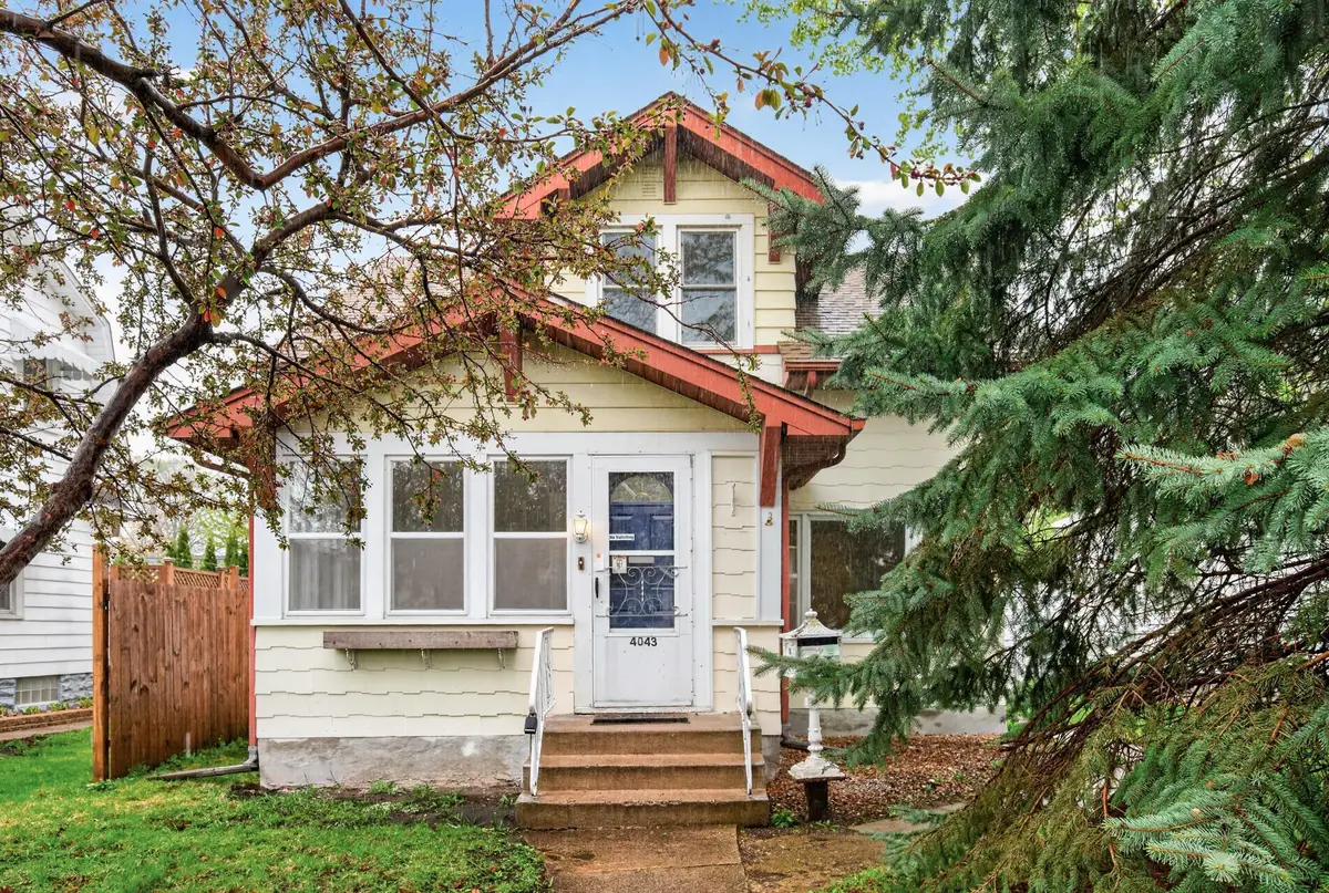 4043 Madison Street Ne, Columbia Heights, MN 55421 - #1