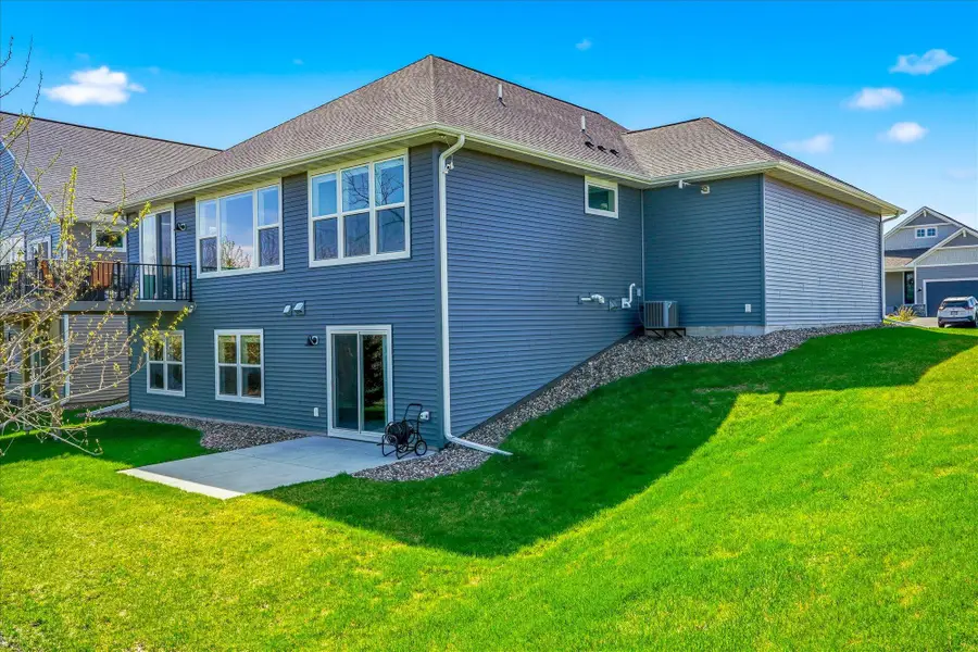 4902 127th Circle Ne, Blaine, MN 55449 - #3