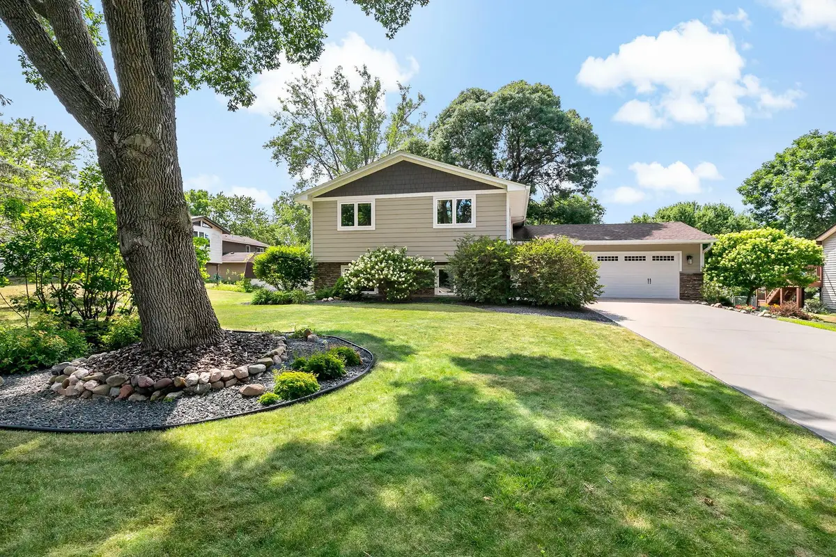 11958 Crane Street Nw, Coon Rapids, MN 55448 - #1