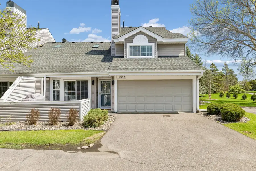 15705 24th Avenue N #B, Plymouth, MN 55447 - #2