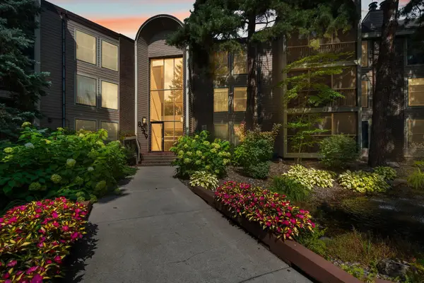 8549 Irwin Road #239, Bloomington, MN 55437