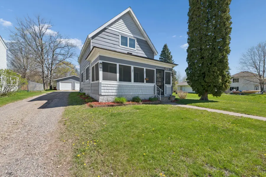 314 Central Drive W, Braham, MN 55006 - #2