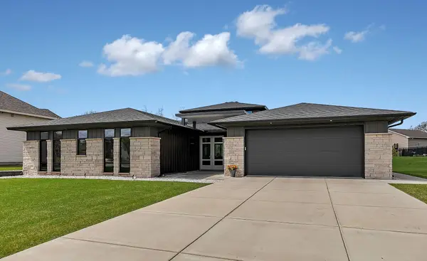 2137 Tamarack Drive, Saint Cloud, MN 56301