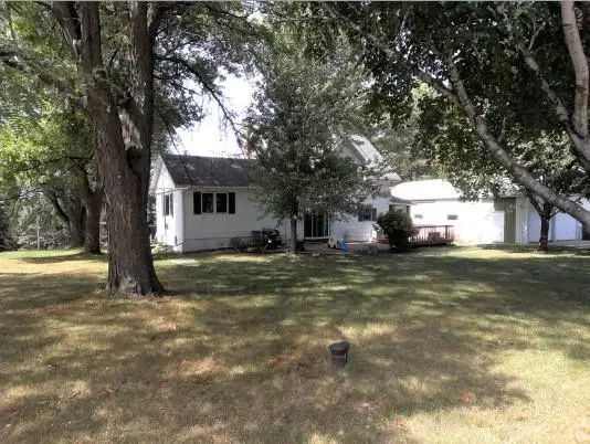 1730 E 260th Street, New Prague, MN 56071