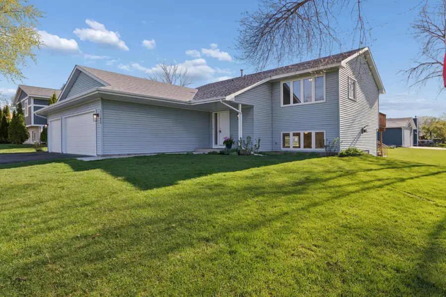 1193 Shawmut Street S, Shakopee, MN 55379 - #3