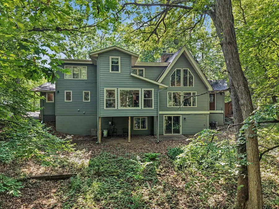 2427 Mayflower Avenue, Hopkins, MN 55305 - #2