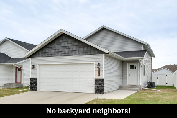 1207 Barnes Drive W, West Fargo, ND 58078