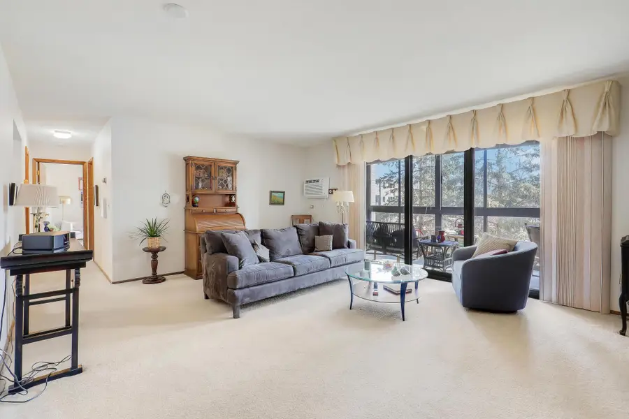 4360 Brookside Court #218, Edina, MN 55436 - #3