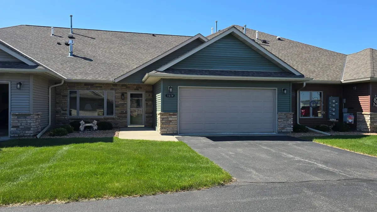 1614 Thunderbird Road, Marshall, MN 56258 - #1