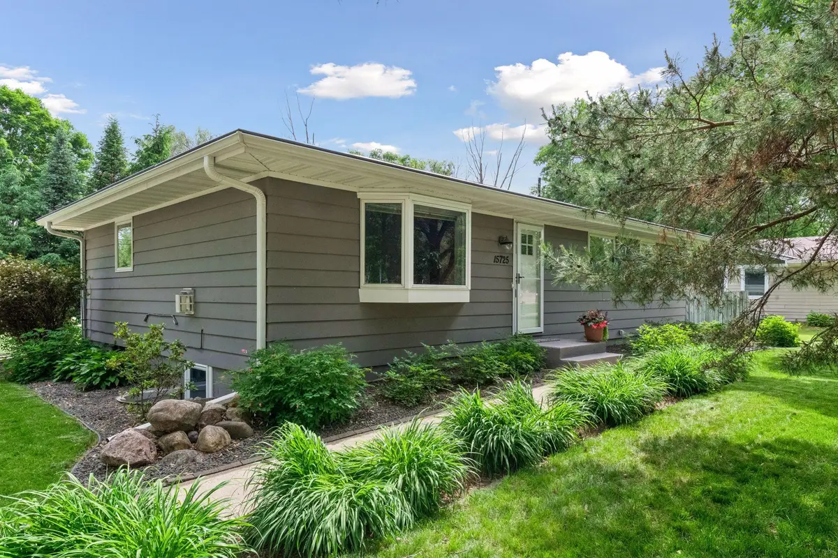 15725 2nd Avenue N, Plymouth, MN 55447 - #1