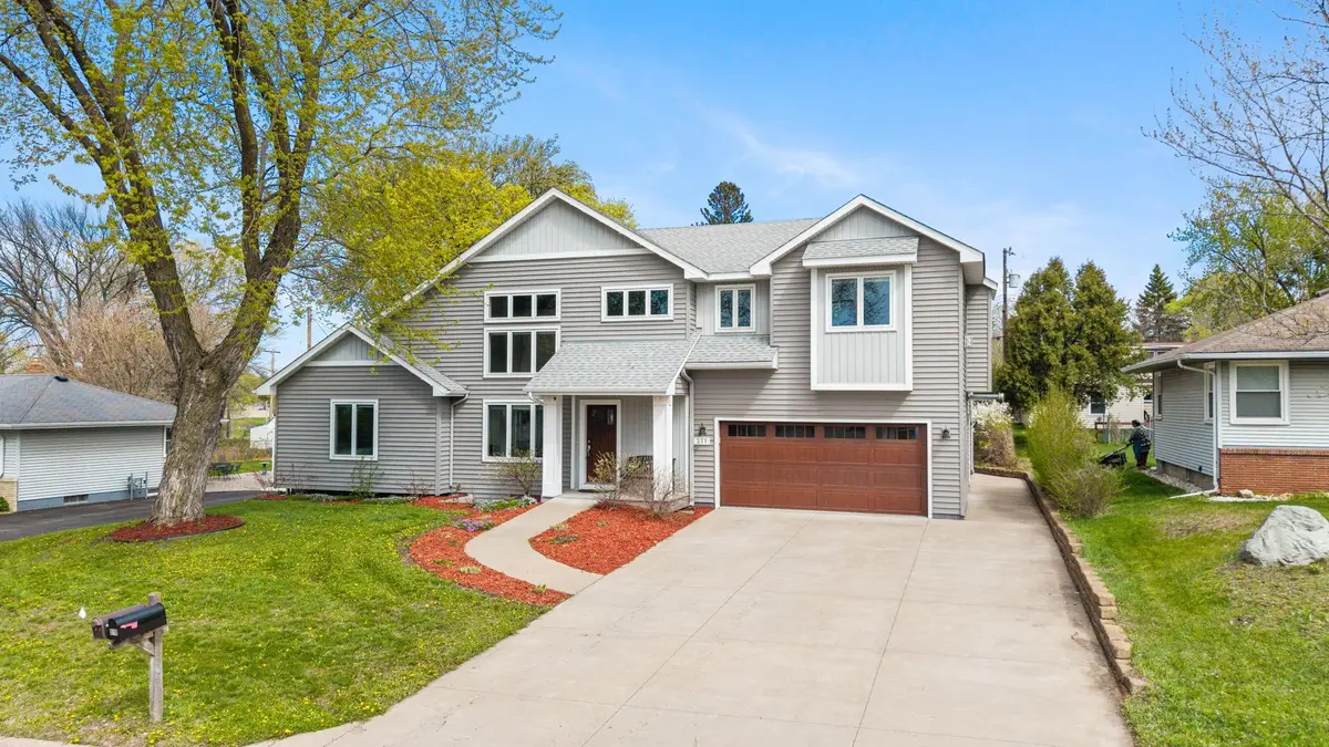 319 Bellwood Avenue, Maplewood, MN 55117 - #1