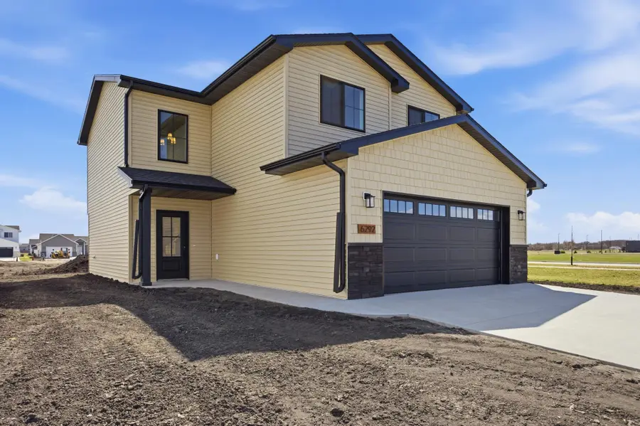 6292 85th Avenue S, Horace, ND 58047 - #3