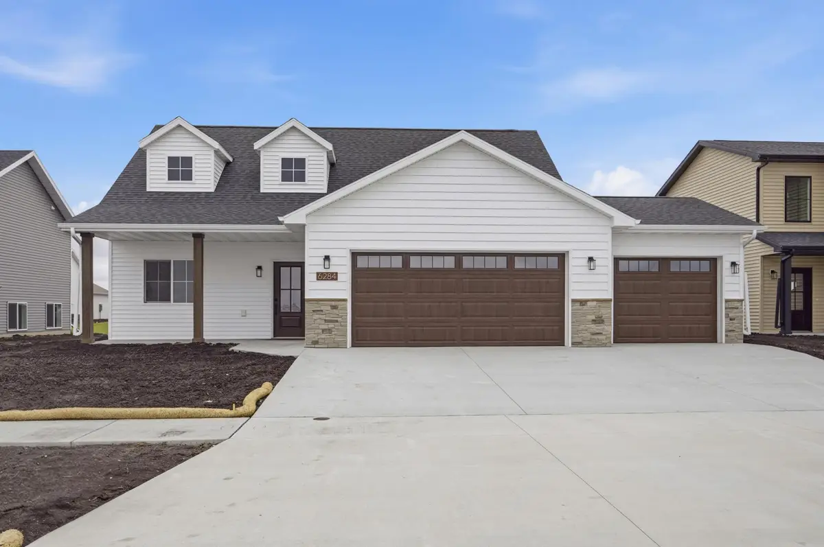 6284 85th Avenue S, Horace, ND 58047 - #1