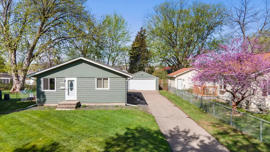 8120 Wentworth Avenue S, Bloomington, MN 55420 - #2